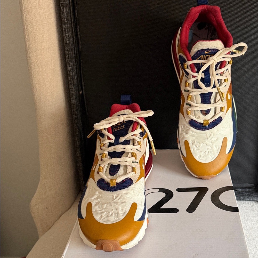 💝❤️Nike AIR MAX 270  Women's blue void/metallic gold. NIKE AIR MAX 270 REACT💝❤️